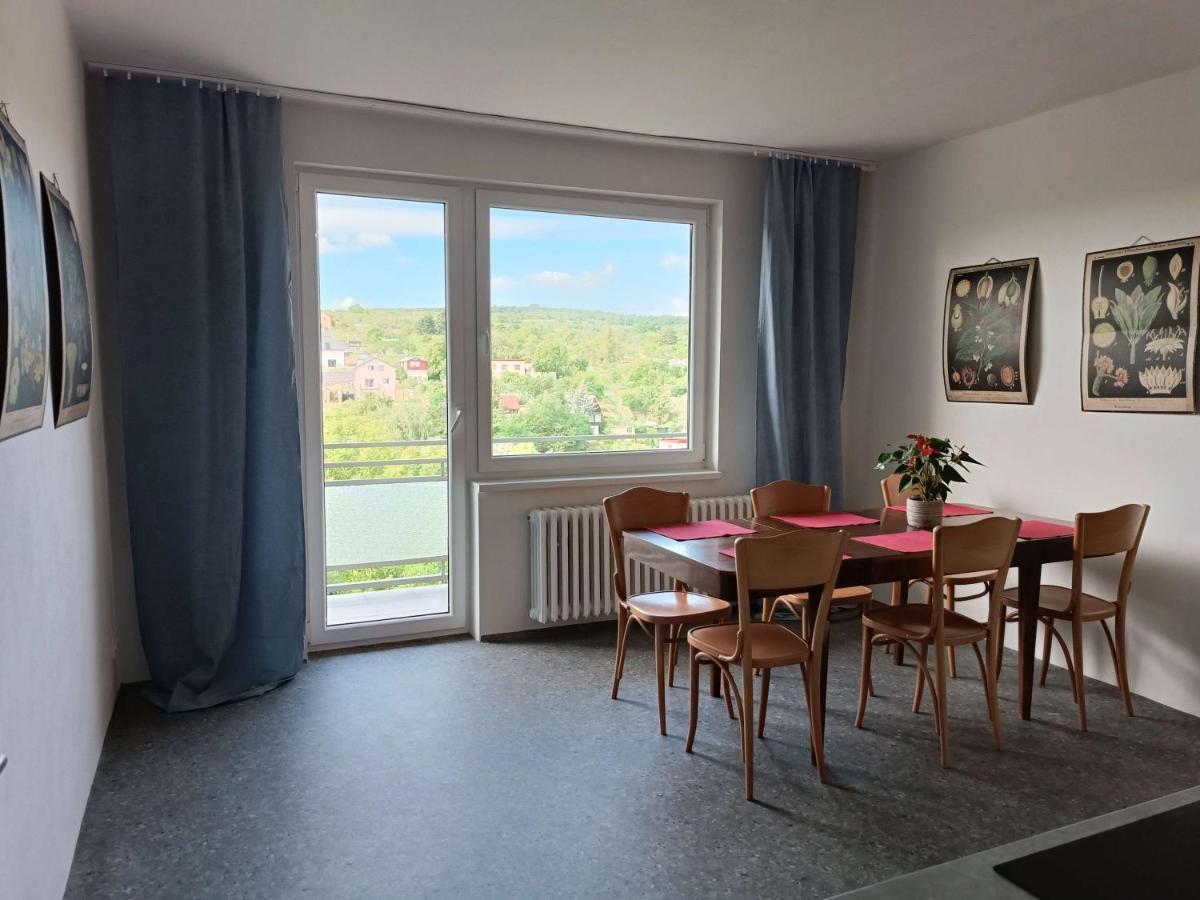Apartmany Nad Splavem Znojmo Bagian luar foto