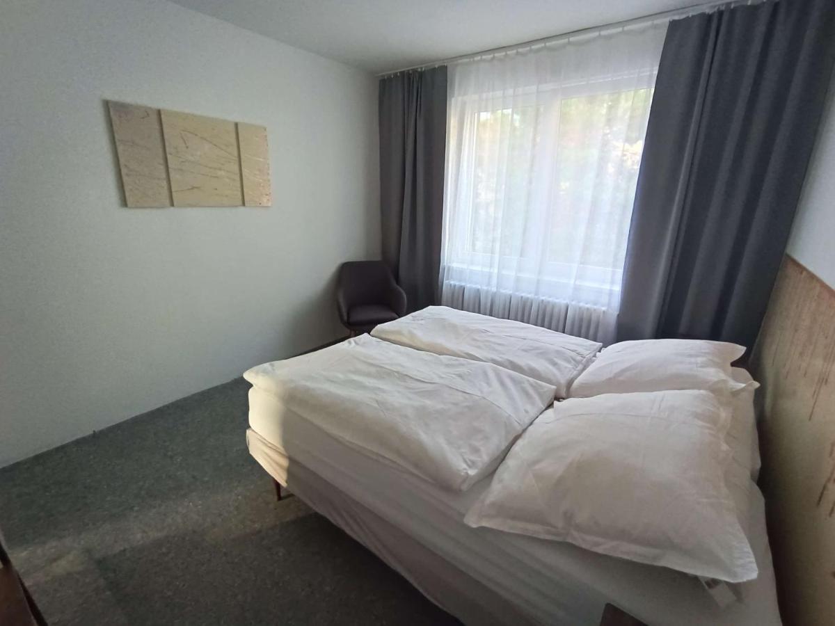 Apartmany Nad Splavem Znojmo Bagian luar foto
